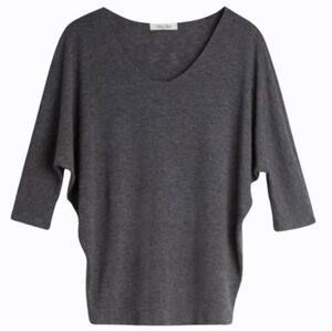 Laila Jayde Dolman Women's V-Neck 3/4 Sleeve Top-size Small